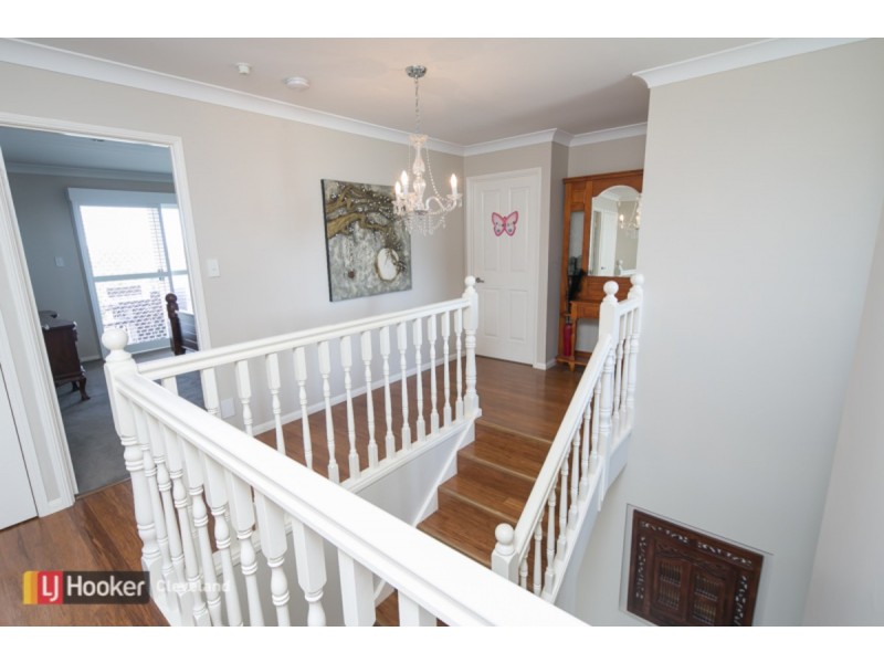 2 Orpheus Place, Redland Bay QLD 4165