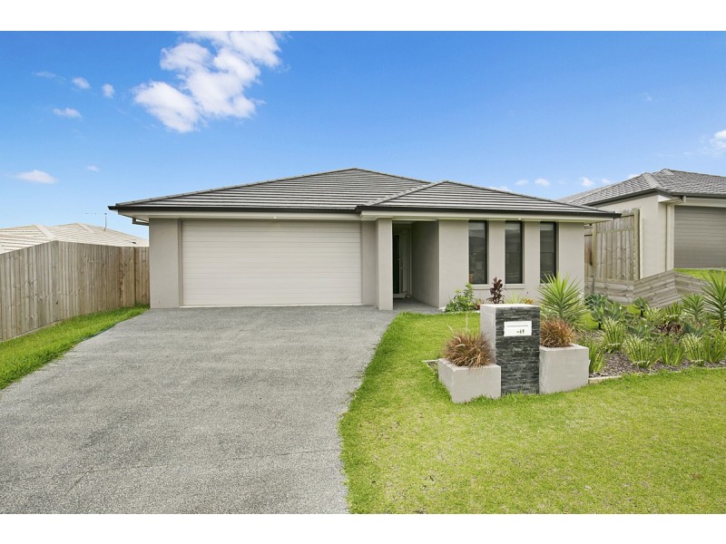 69 Goddard Road, Thornlands QLD 4164