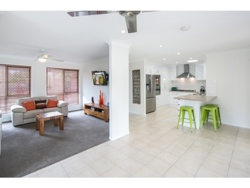 3 Lyn Court, Victoria Point QLD 4165