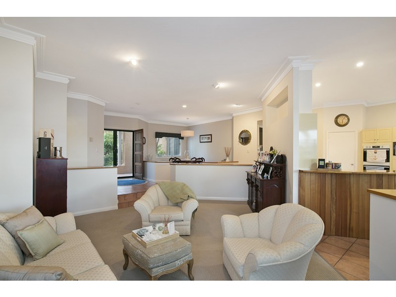 3 Esperance Court, Raby Bay QLD 4163