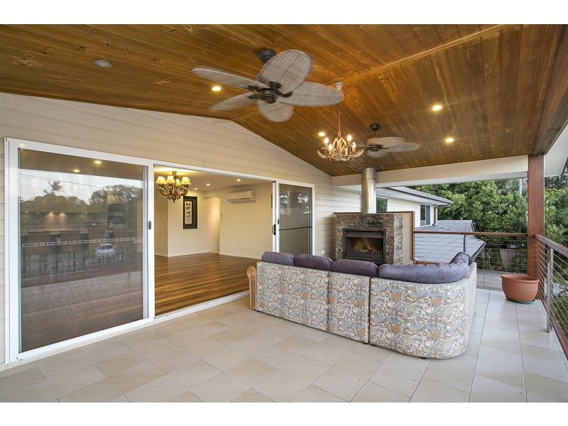 74 Shore Street East, Cleveland QLD 4163