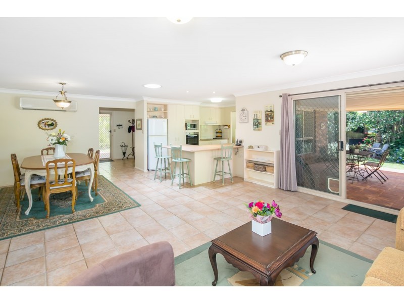 9 Tranquillity Court, Victoria Point QLD 4165