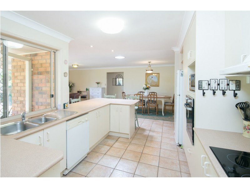 9 Tranquillity Court, Victoria Point QLD 4165