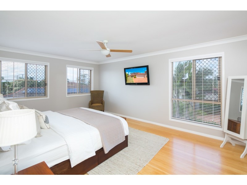 6 Vicki Place, Victoria Point QLD 4165