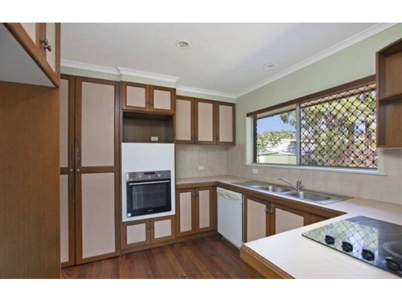 24 Agnes Street, Birkdale QLD 4159