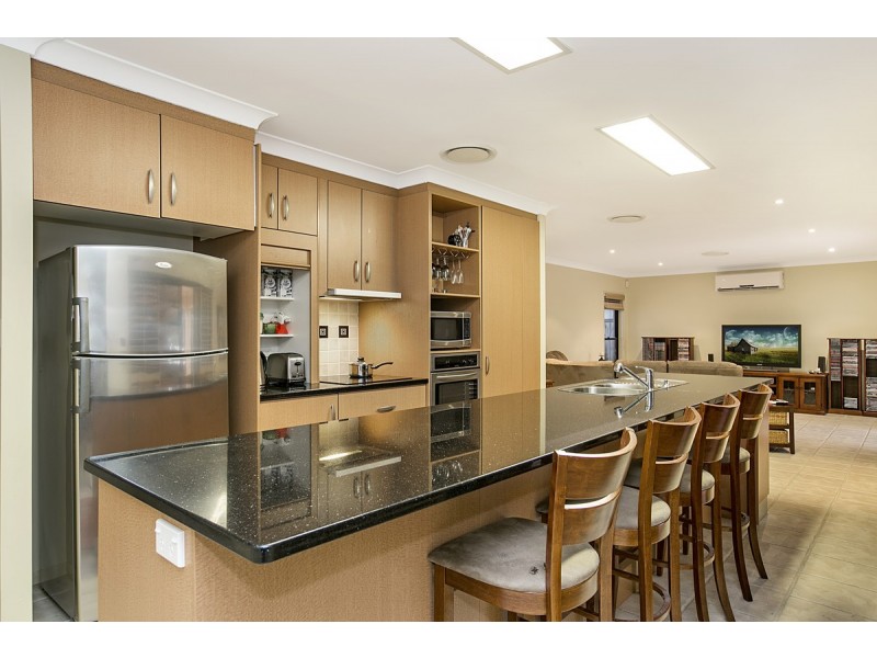 19 Bellevista Crescent, Wellington Point QLD 4160