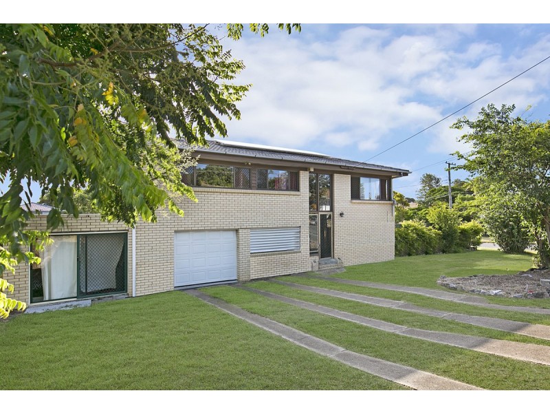 10 Claymeade Street, Wynnum QLD 4178