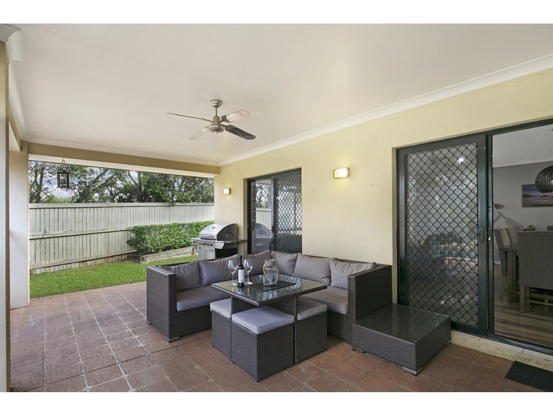 12 Attenborough Circuit, Redland Bay QLD 4165