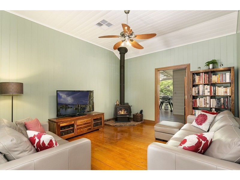 106 Passage Street, Cleveland QLD 4163