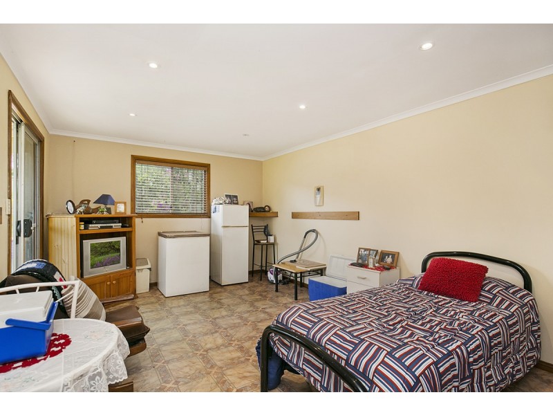 101 Island Street, Cleveland QLD 4163