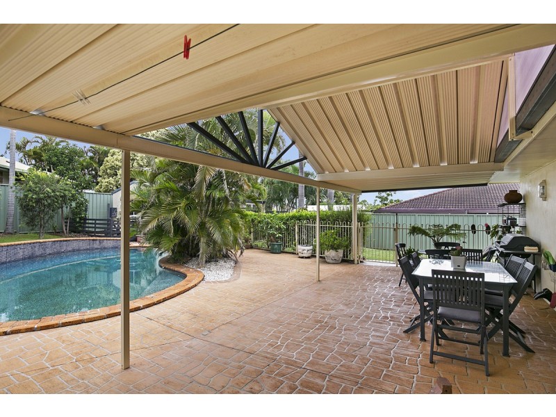 101 Island Street, Cleveland QLD 4163