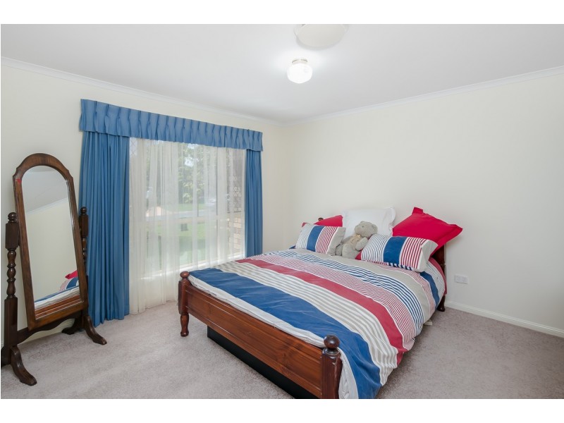 3 Lomond Place, Victoria Point QLD 4165