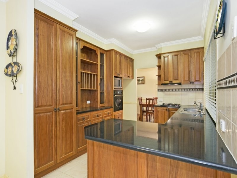 8 Bona Vista Court, Cleveland QLD 4163