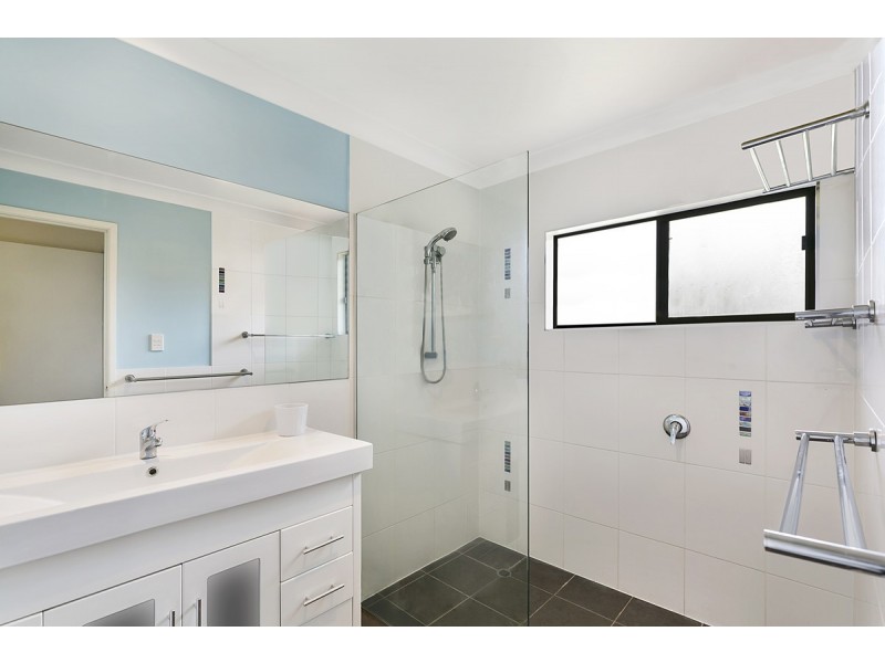 41 Charles Canty Drive, Wellington Point QLD 4160