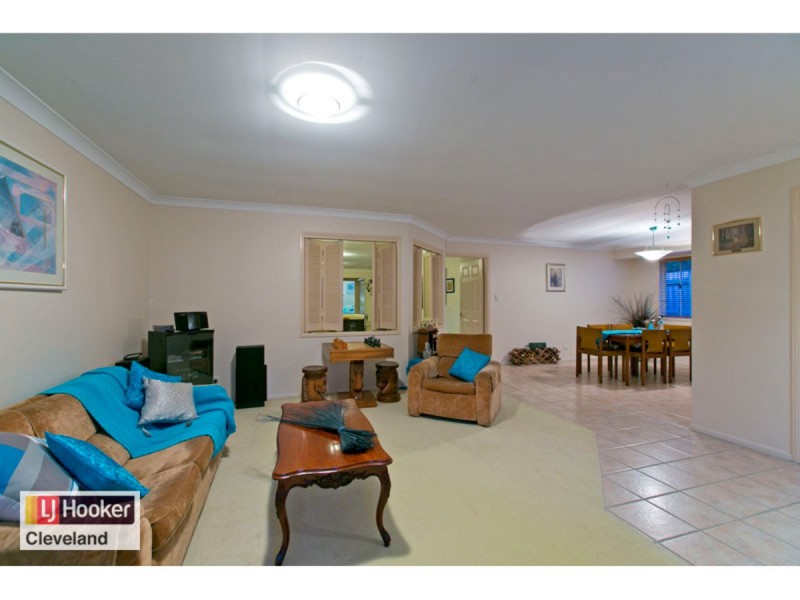 4 Angelico Place, Mackenzie QLD 4156