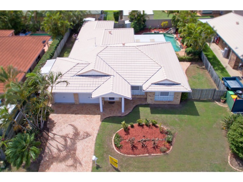 9 Beachside Court, Victoria Point QLD 4165