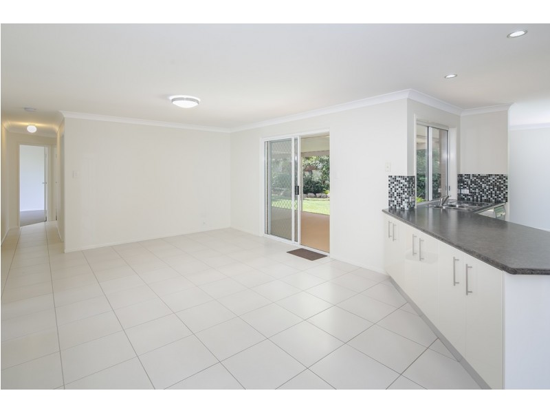 15 Kurrewa Court, Victoria Point QLD 4165