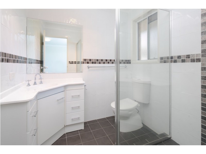 15 Kurrewa Court, Victoria Point QLD 4165