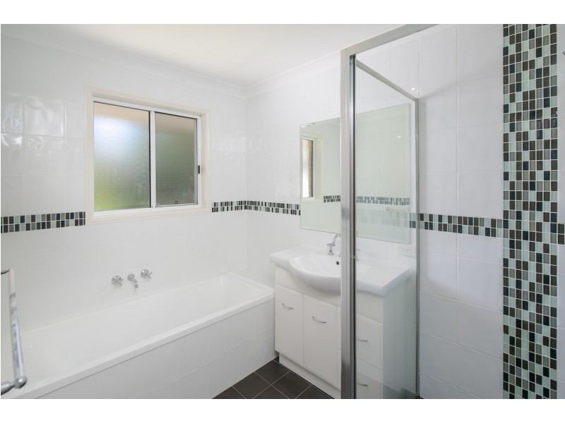 15 Kurrewa Court, Victoria Point QLD 4165