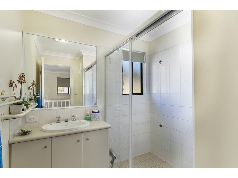 12/19 Island Street, Cleveland QLD 4163