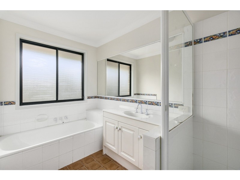 22 Poloni Place, Wellington Point QLD 4160