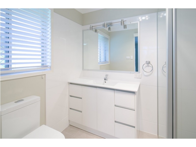 4 Rous Court, Victoria Point QLD 4165