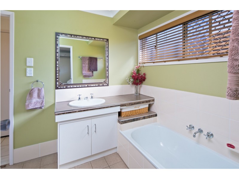 3 Frances Street, Victoria Point QLD 4165