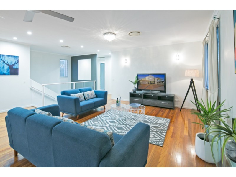 107 Habitat Drive, Redland Bay QLD 4165