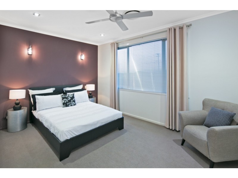 107 Habitat Drive, Redland Bay QLD 4165