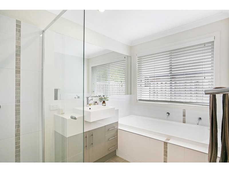 21 Cimmaron Circuit, Thornlands QLD 4164