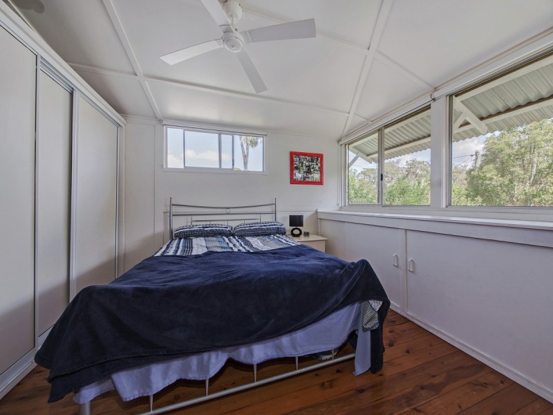132 Main Street, Redland Bay QLD 4165