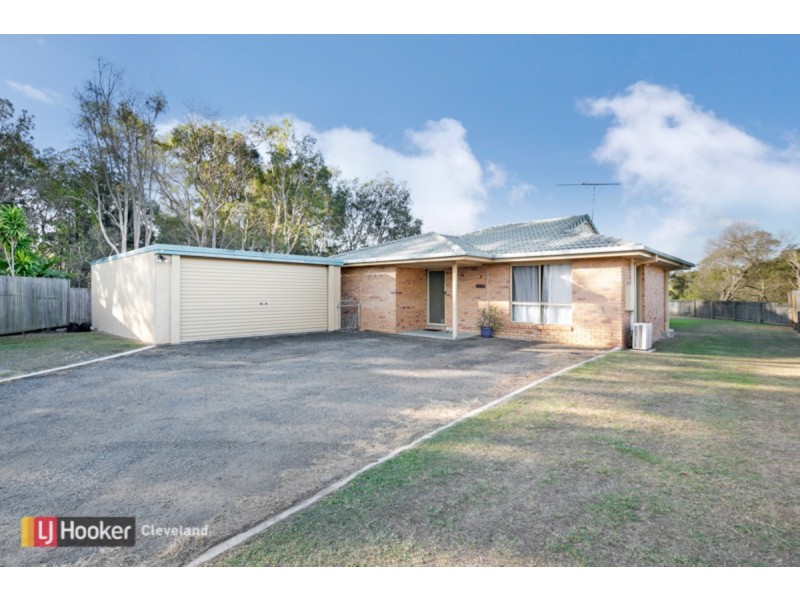 2 Buggy Place, Redland Bay QLD 4165