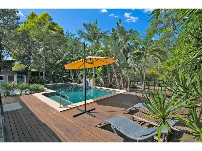 16 Bay Breeze Avenue, Thornlands QLD 4164