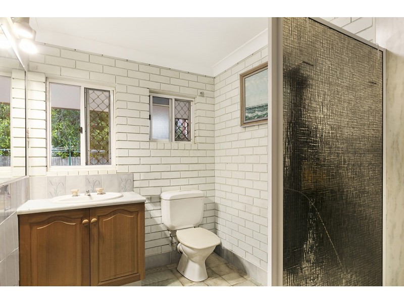 25 Marlborough Road, Wellington Point QLD 4160