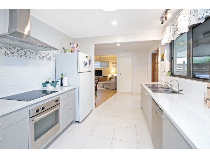 14 Julieanne Court, Cleveland QLD 4163