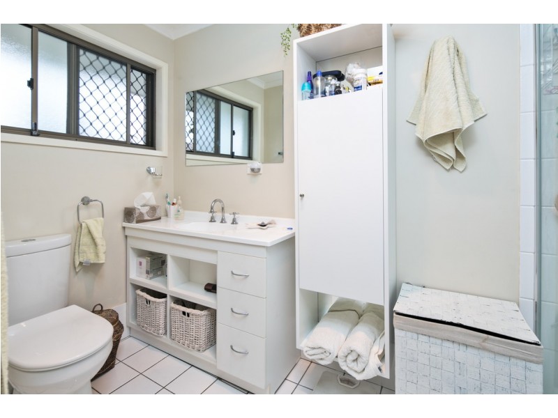 14 Julieanne Court, Cleveland QLD 4163