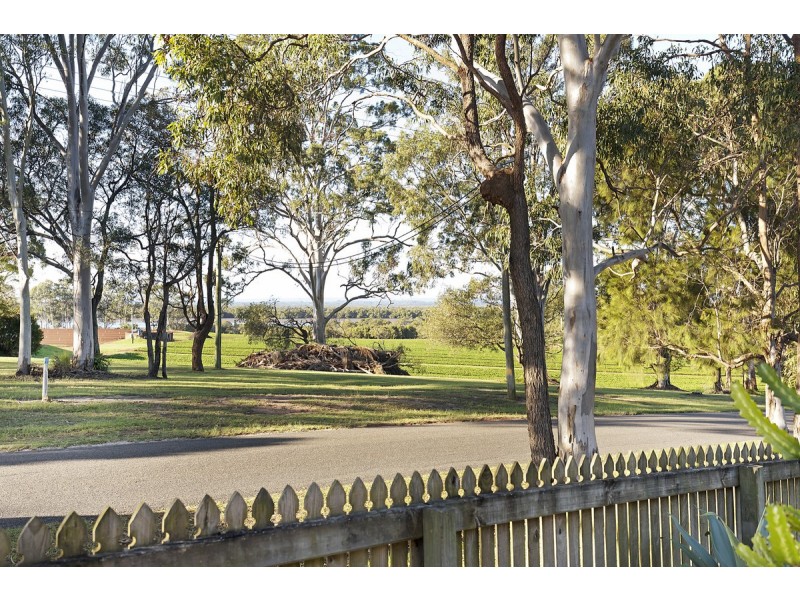 2-6 Orchard Road, Redland Bay QLD 4165