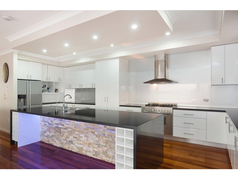 7 Fleay Street, Redland Bay QLD 4165