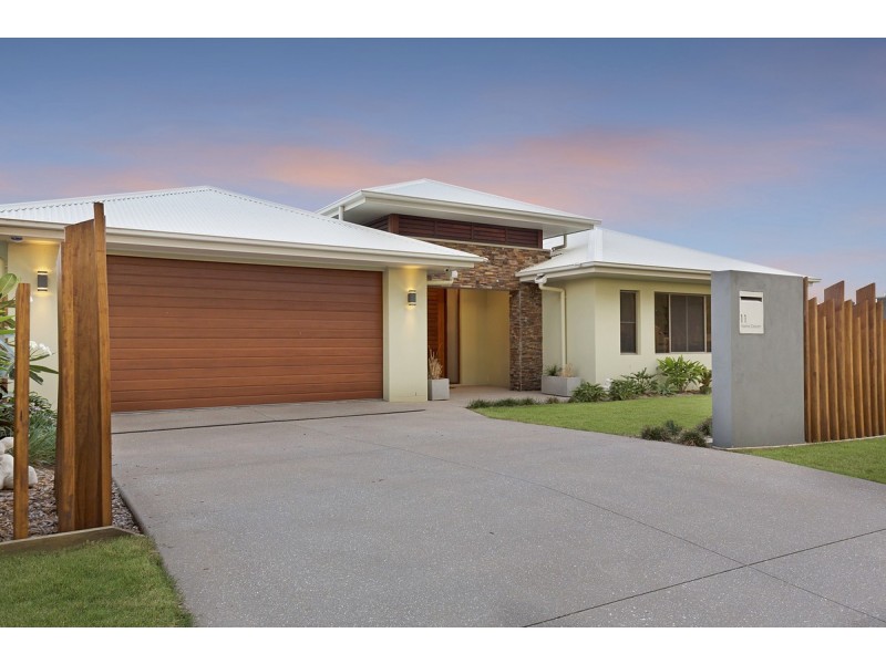 11 Nadine Crescent, Thornlands QLD 4164