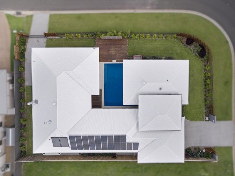 11 Nadine Crescent, Thornlands QLD 4164