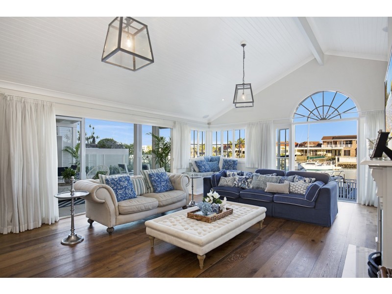 42 Seacrest Court, Raby Bay QLD 4163