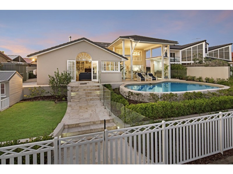 42 Seacrest Court, Raby Bay QLD 4163