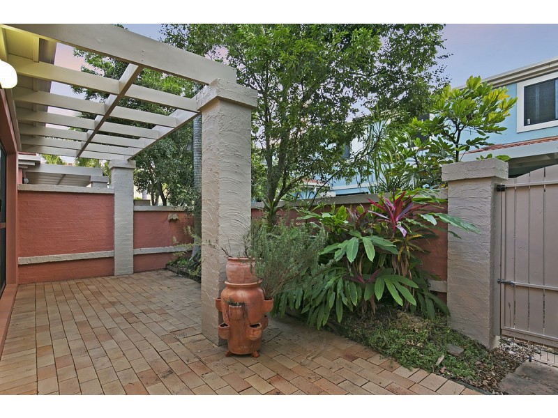 72/6 Harbour View Court, Cleveland QLD 4163