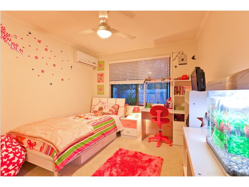 2 Flowers Street, Alexandra Hills QLD 4161