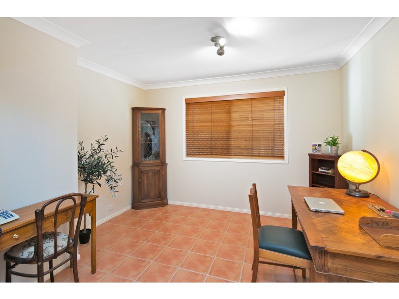 16A Russell Street, Cleveland QLD 4163