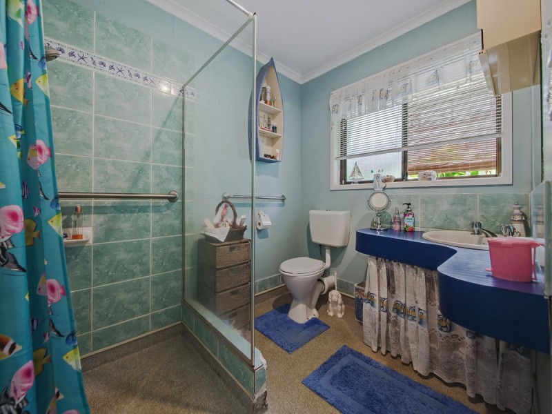 13 Yvonne Avenue, Thornlands QLD 4164