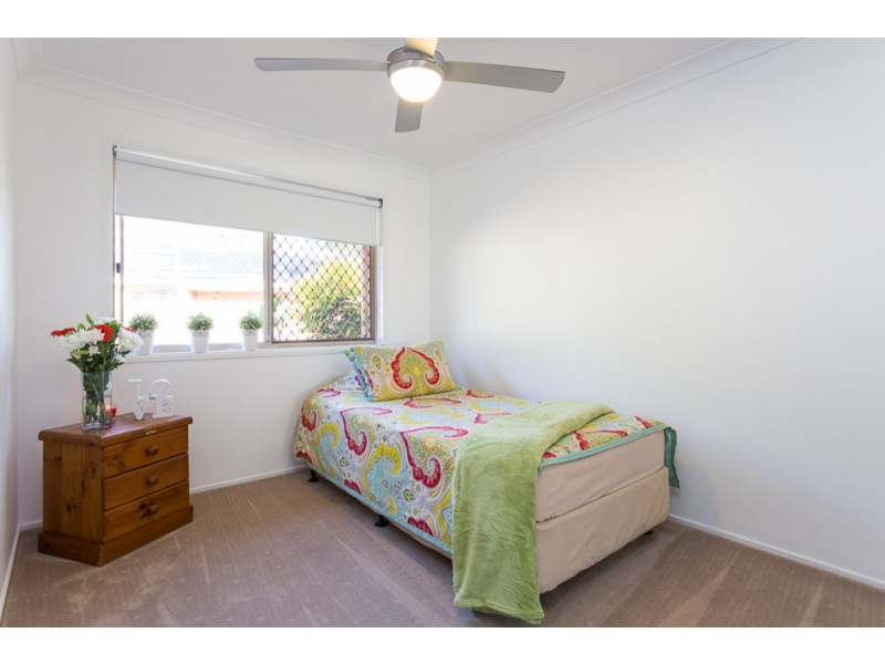 4 Honeysuckle Court, Victoria Point QLD 4165