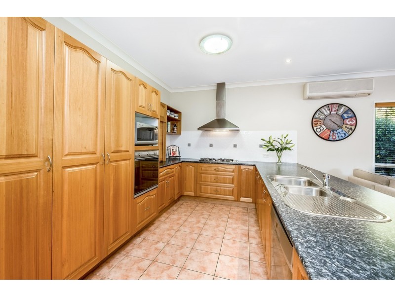 24 Grevillea Street, Redland Bay QLD 4165