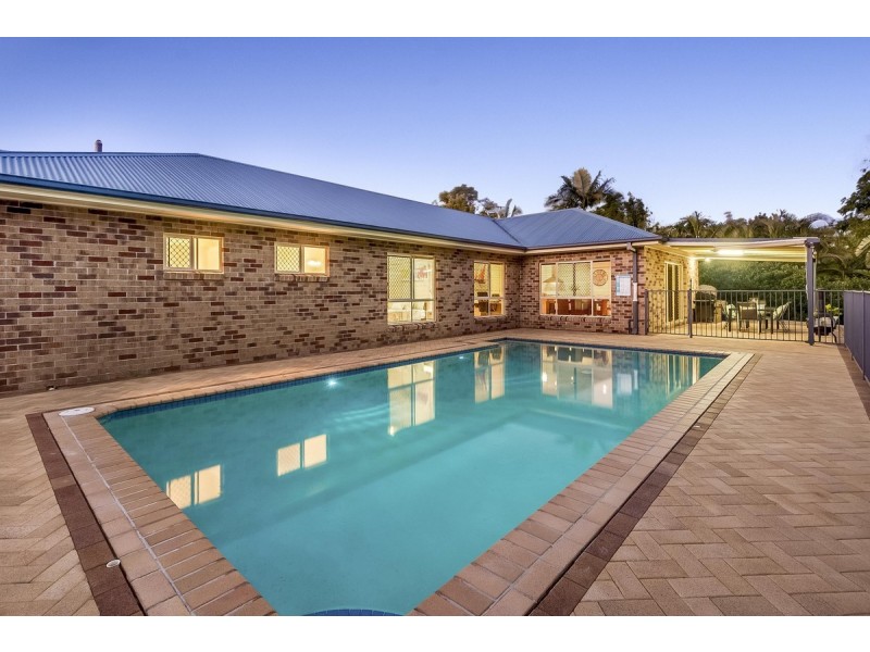 24 Grevillea Street, Redland Bay QLD 4165