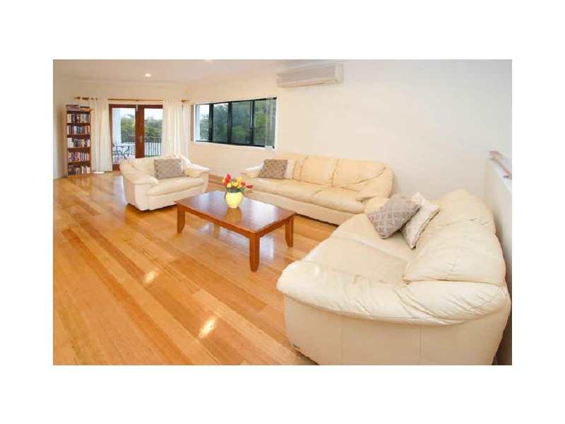 8 Paxton Street, Raby Bay QLD 4163